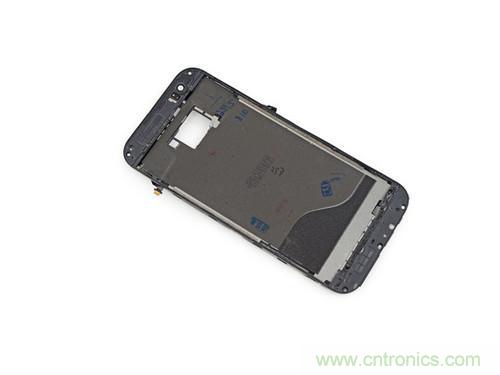 牛人強(qiáng)拆！新HTC One(M8)真機(jī)精密做工難修理